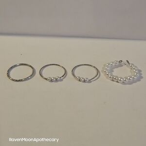 3/15$ Bundle Deal   New 4 piece Silver knuckle Stackable Rings
